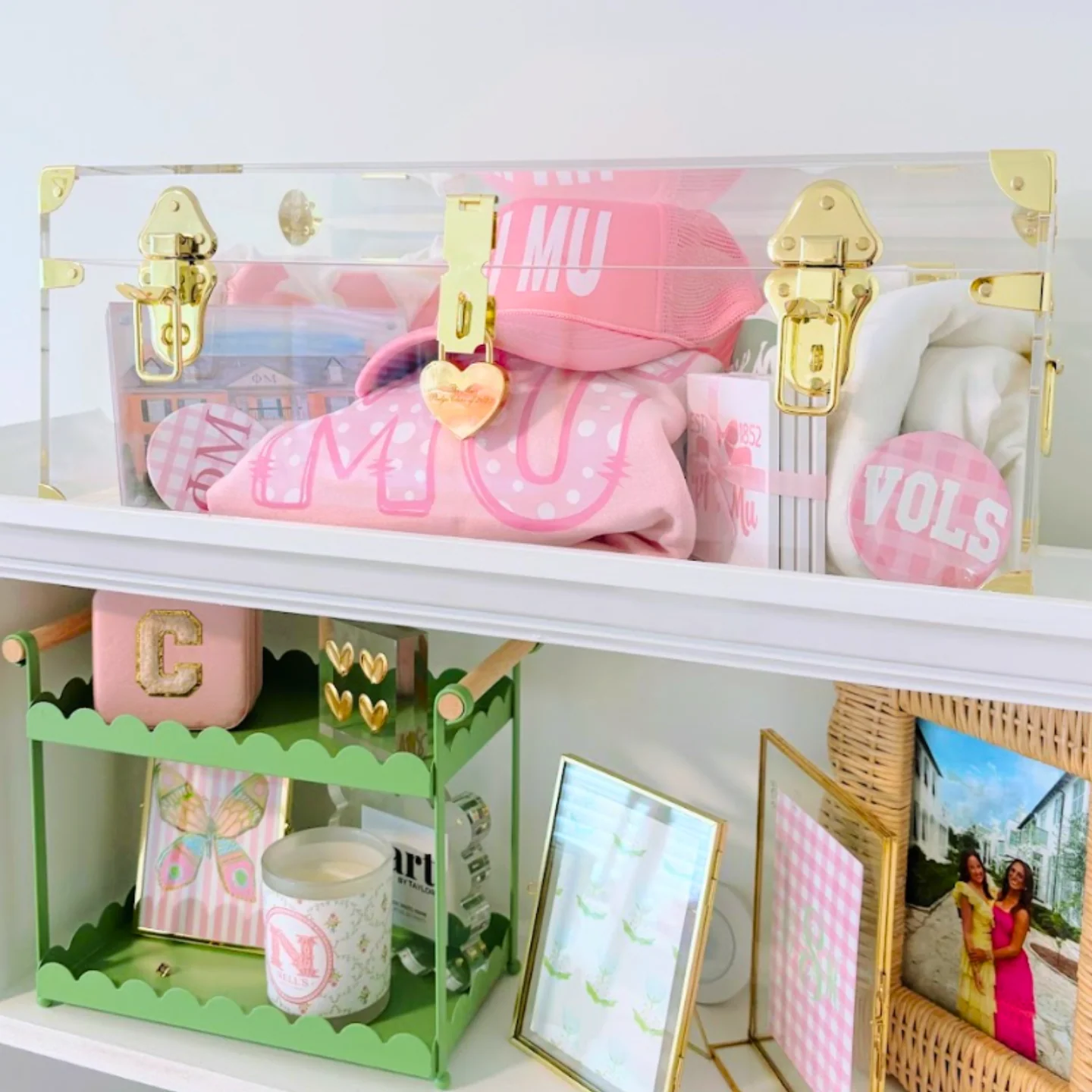 Acrylic Keepsake Trunk - Image 5