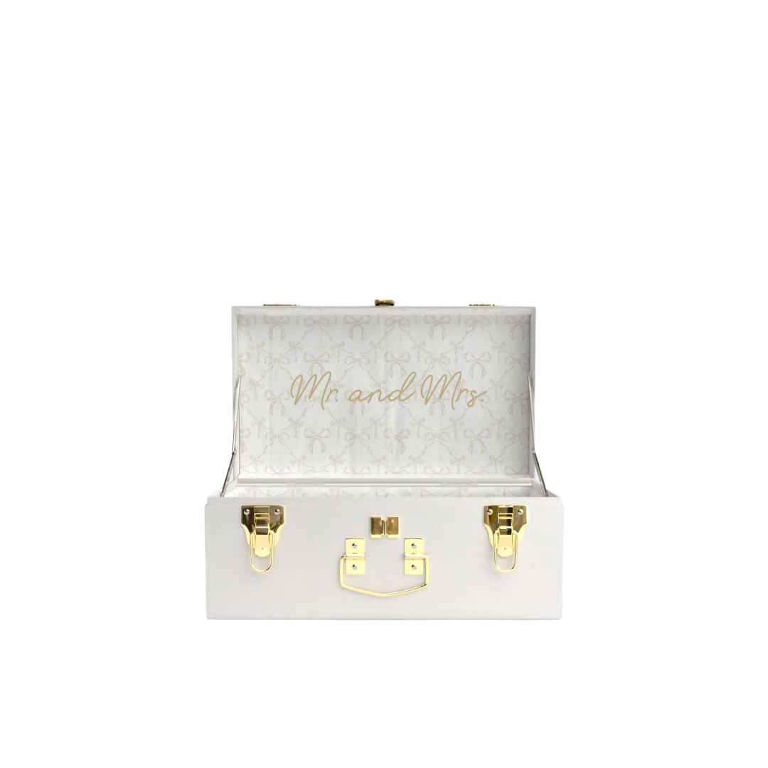 Mr. & Mrs. Trunk - Image 11