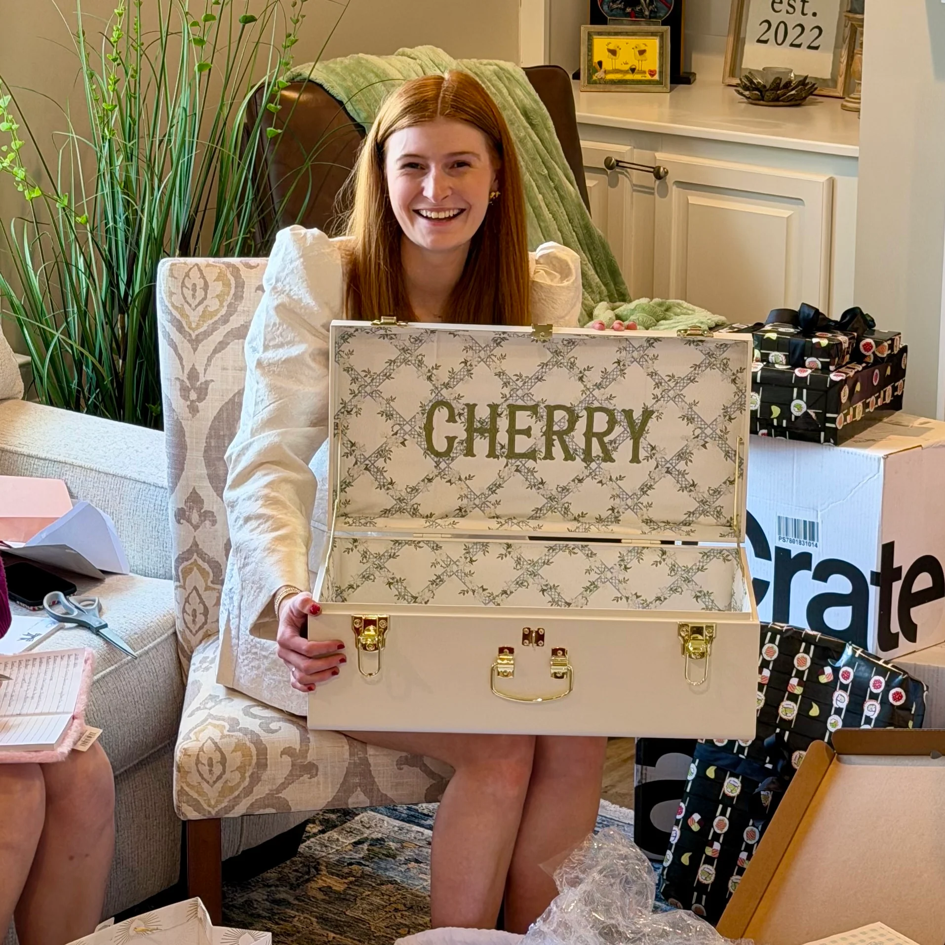 Petite Bridal Trunk - Image 9