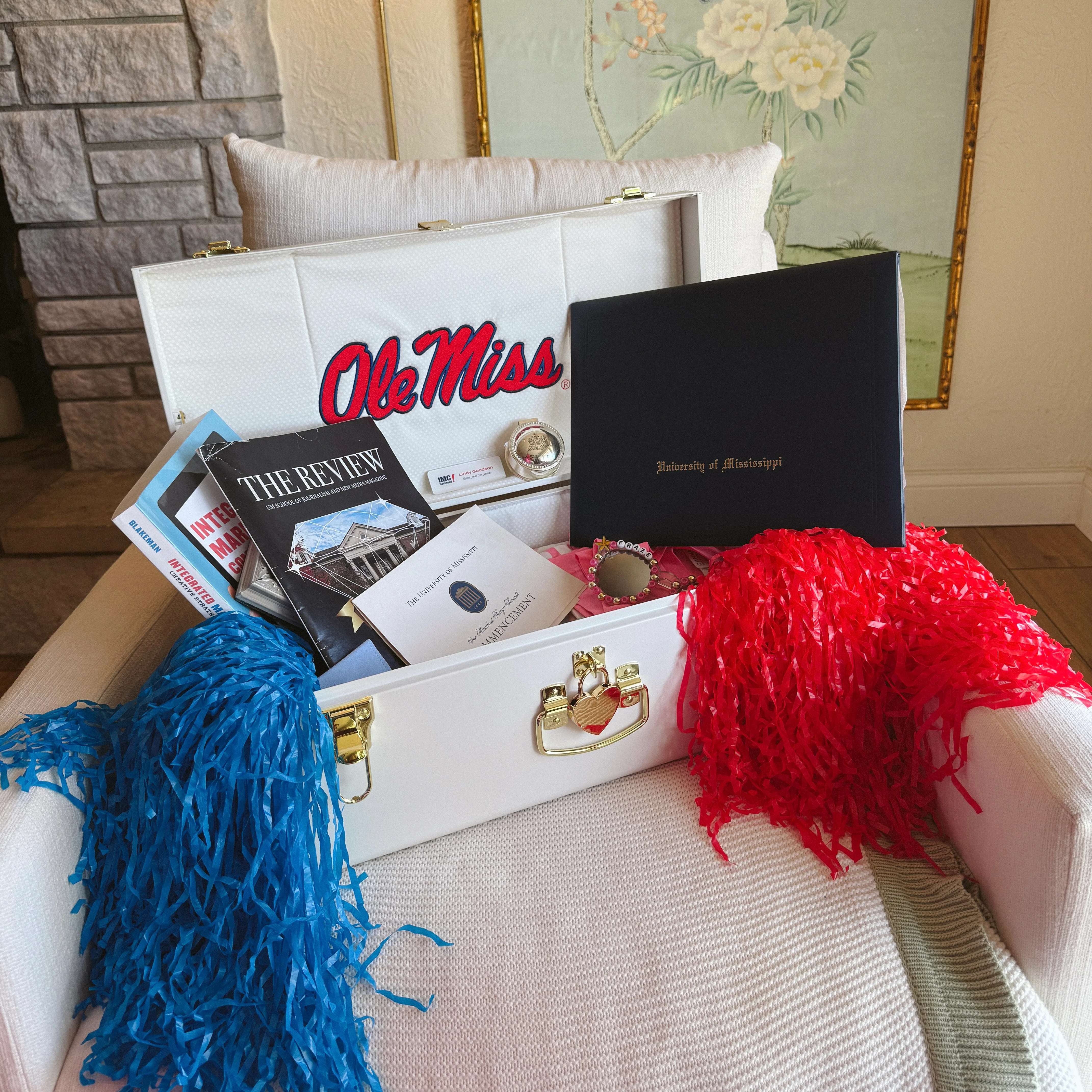 University of Mississippi® Trunk - Image 4
